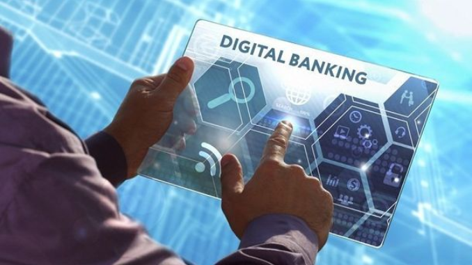 Masa depan perbankan Indonesia paling mungkin ada di model hibrida, bukan sepenuhnya digital, dan bukan sepenuhnya fisik.